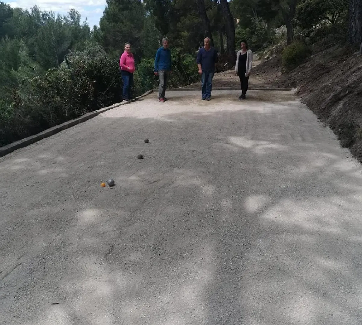 Le Mas des Roches à Velaux 5*,